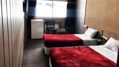 اتاق سه تخته هتل آریانا شیراز